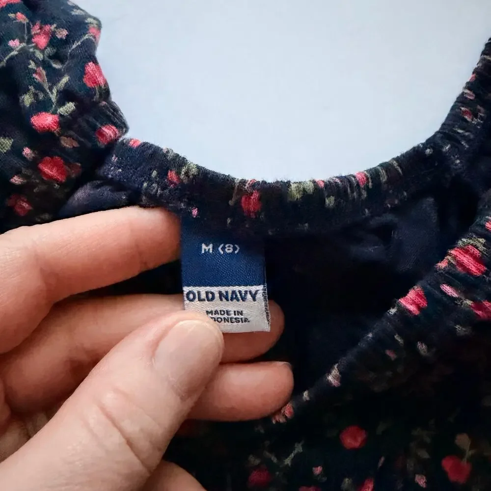 Old Navy Girls' Black Floral Smocked Puff-Sleeve Top - Size 8